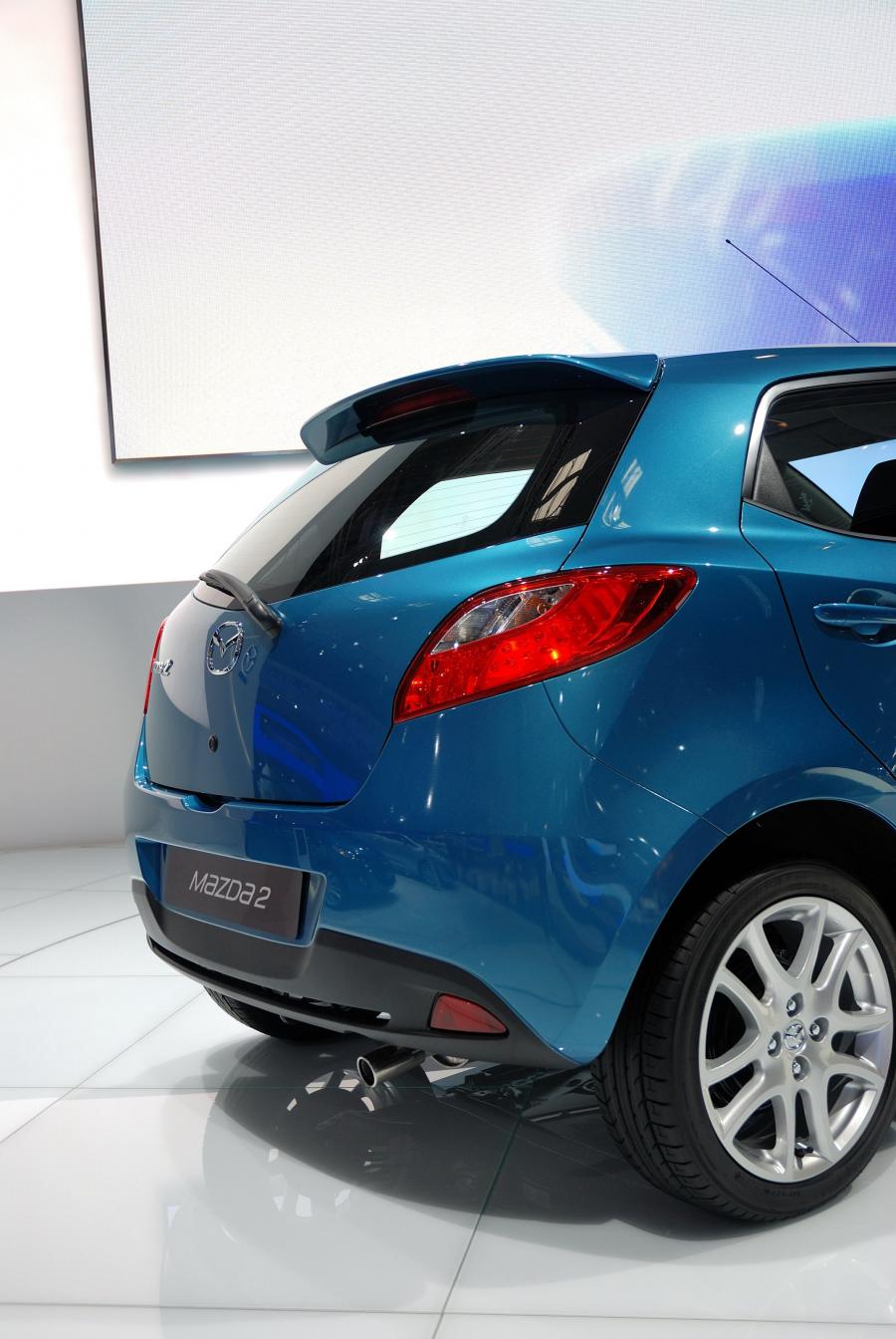  Mazda2 2010 года  (фото 111 из 183)